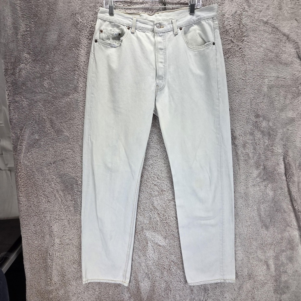 Vintage Levis 501 Jeans Mens Blue Light Wash Made USA Button Fly Straight 32x30
